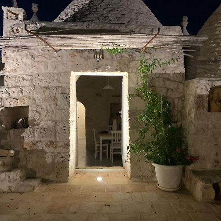 Trulli Da Lalli 오스투니 외부 사진