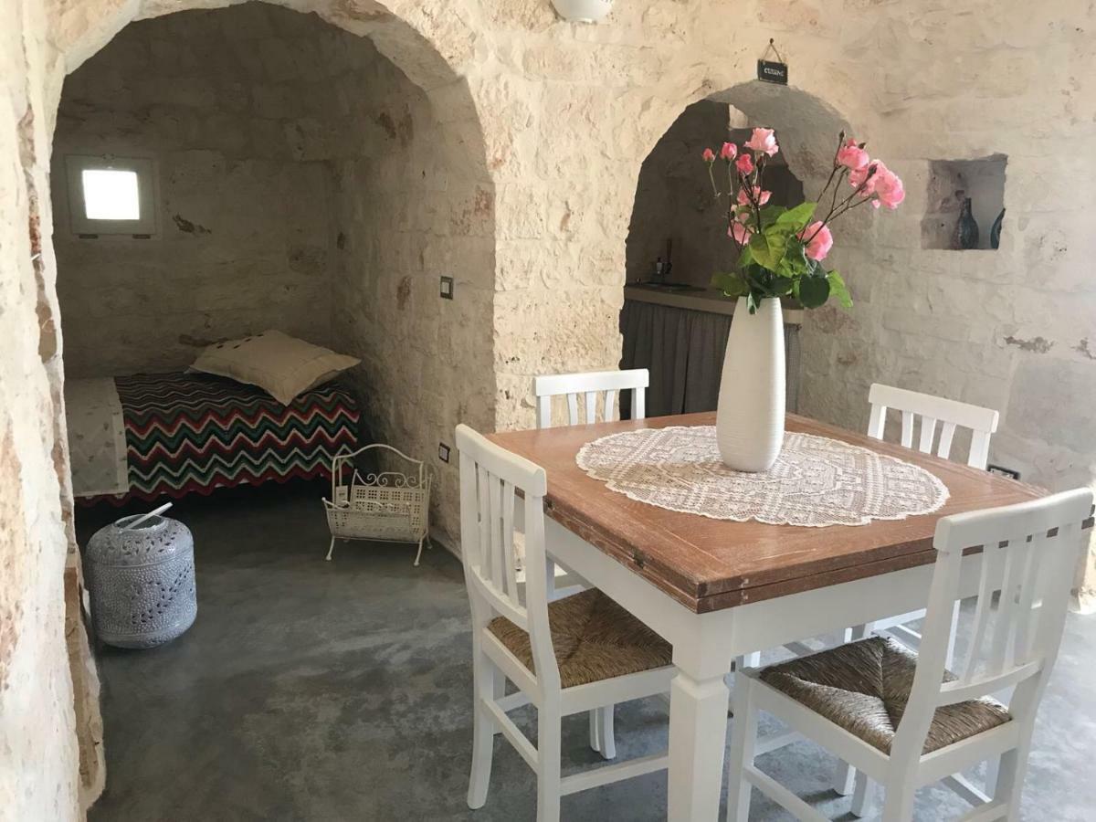 Trulli Da Lalli 오스투니 외부 사진